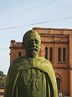 Buste de Mgr Thévenoud près cathédrale Ouagadougou